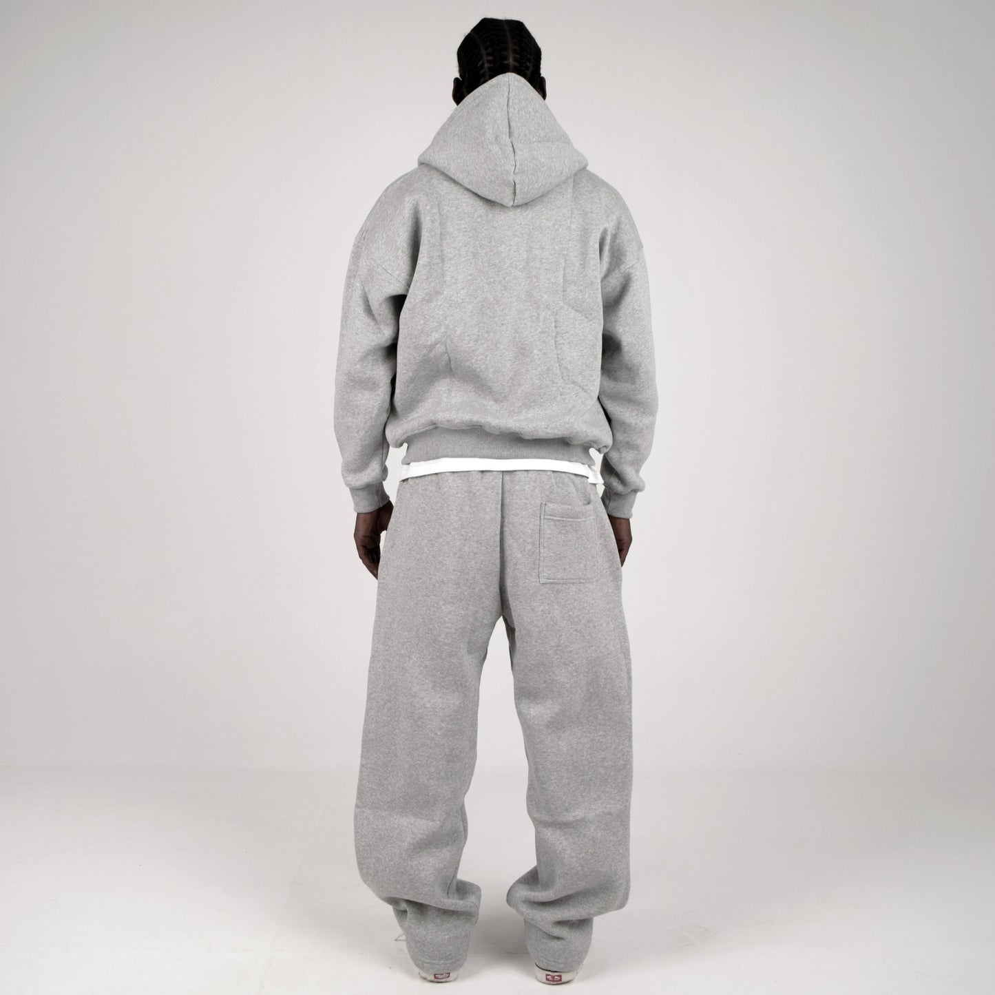 HEATHER GREY SWEATPANTS