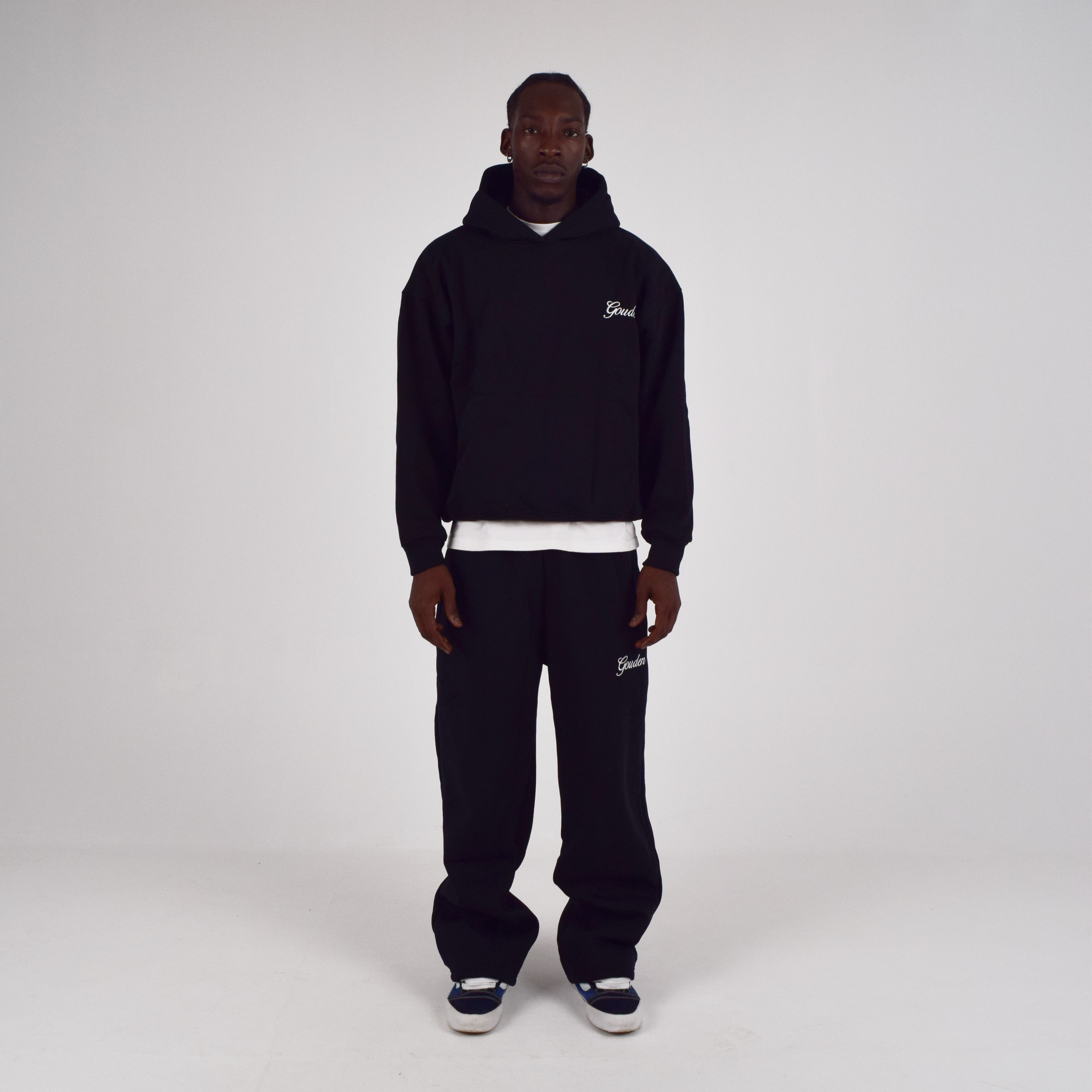 BLACK SWEATPANTS