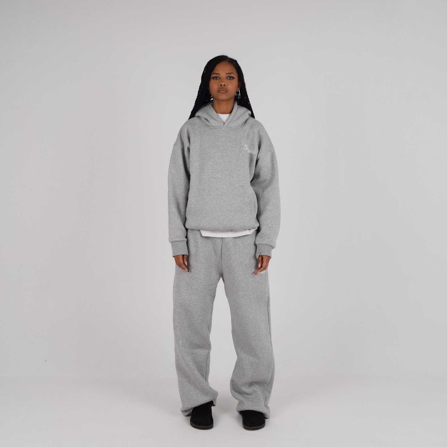 HEATHER GREY SWEATPANTS