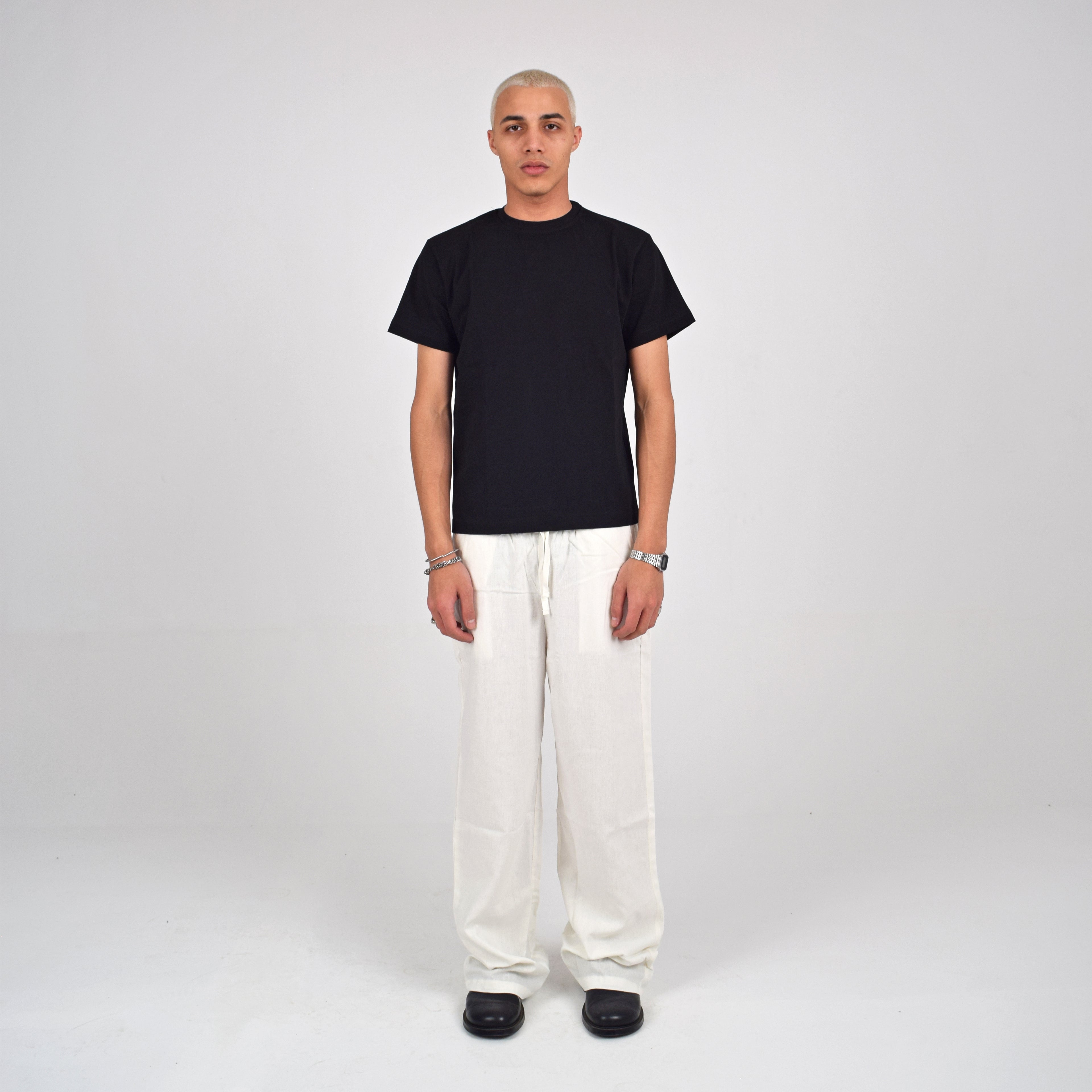 BLACK REGULAR FIT T-SHIRT