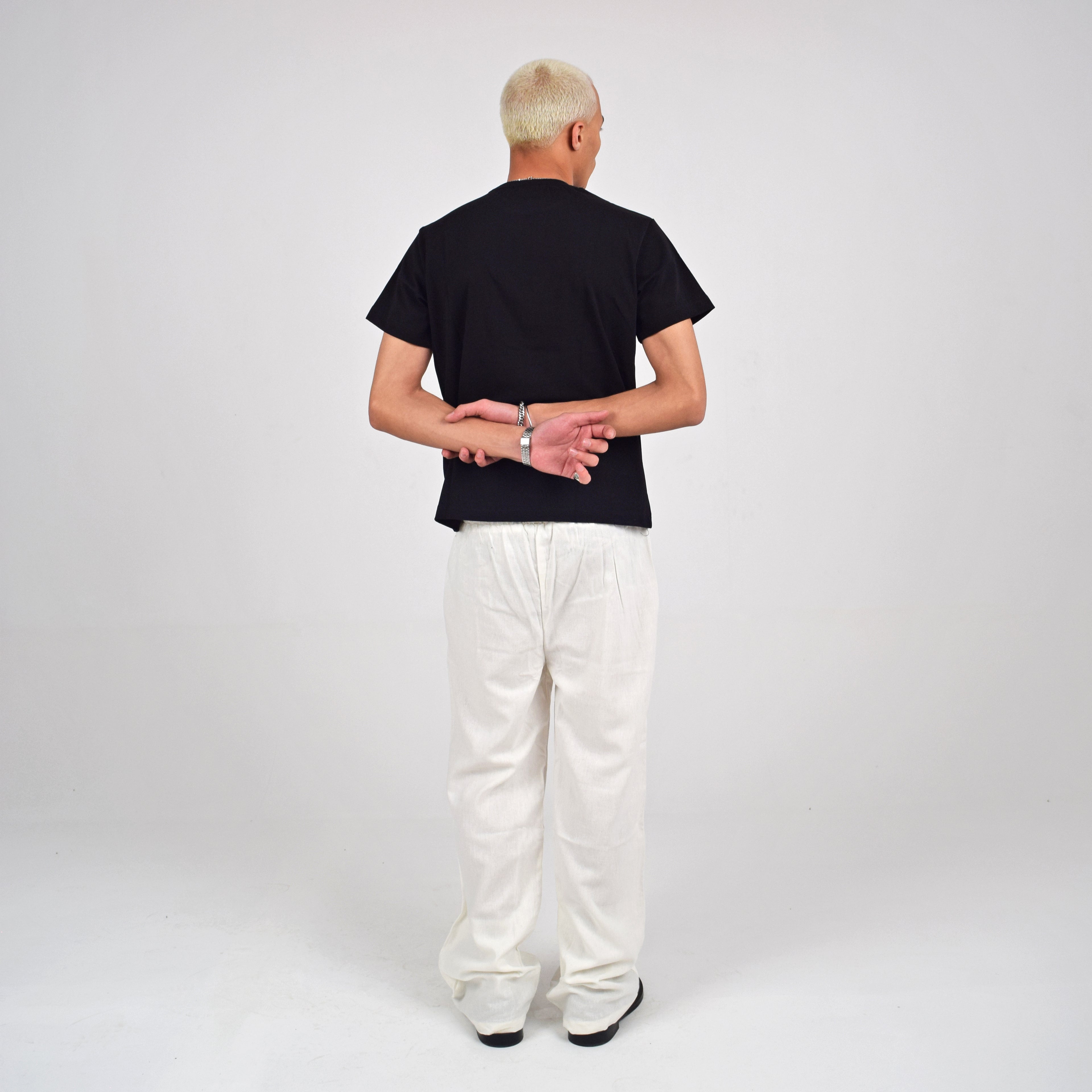 BLACK REGULAR FIT T-SHIRT