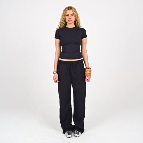WOMEN TOP - BLACK