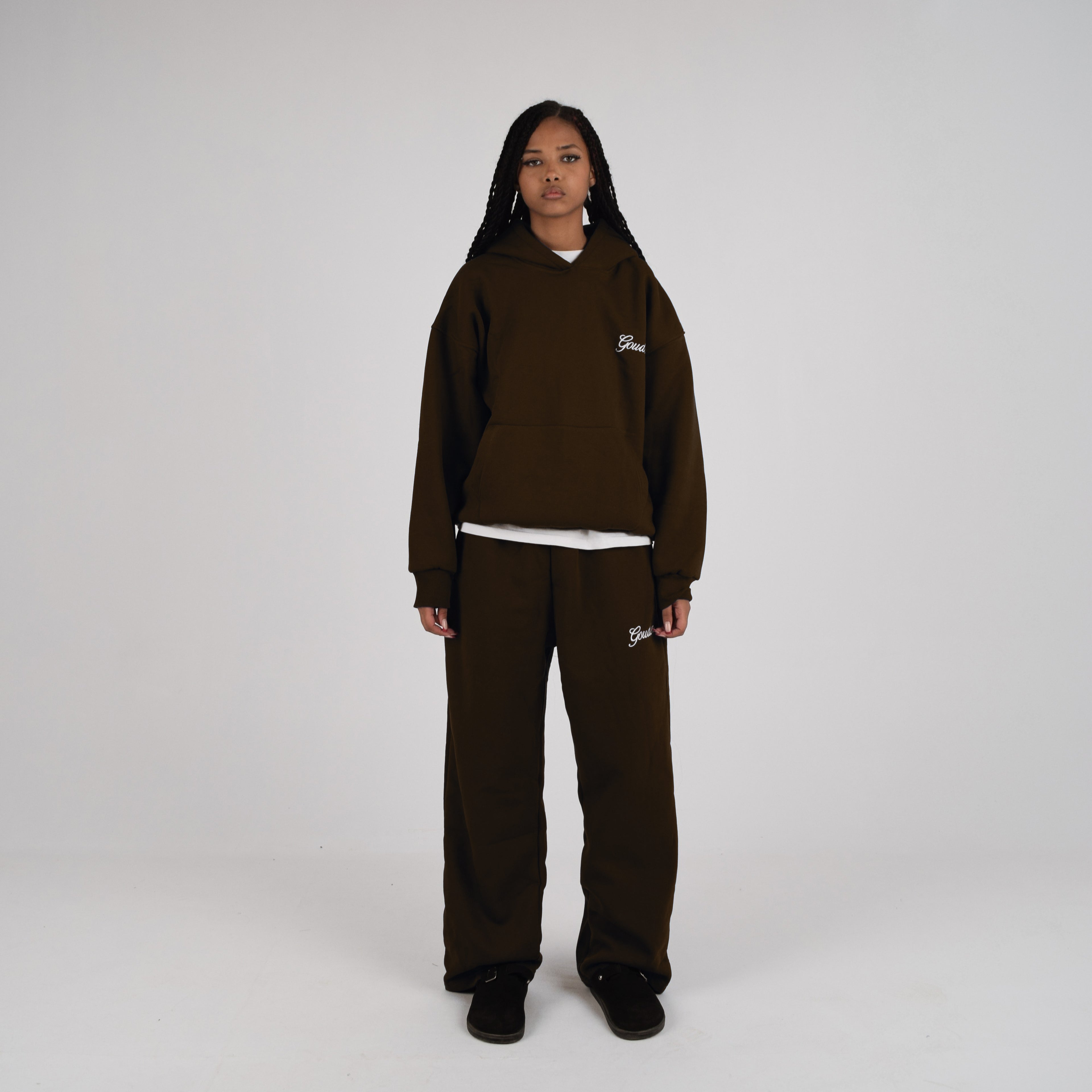 BROWN SWEATPANTS